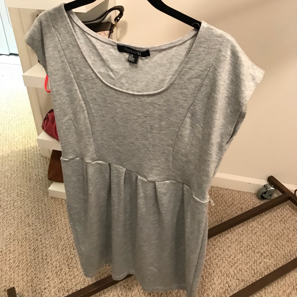 Dress - Picture 9 of 14